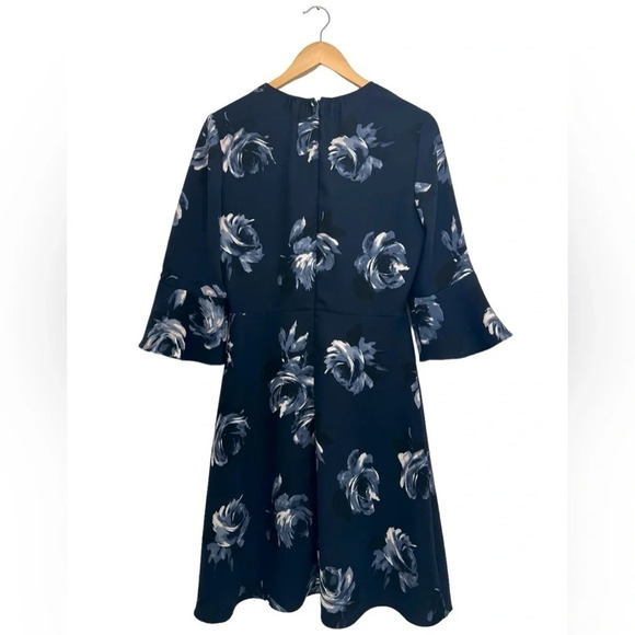 KATE SPADE Night Rose Crepe Star Bright Rich Navy Dress Floral Feminine Size 10 - Picture 6 of 10
